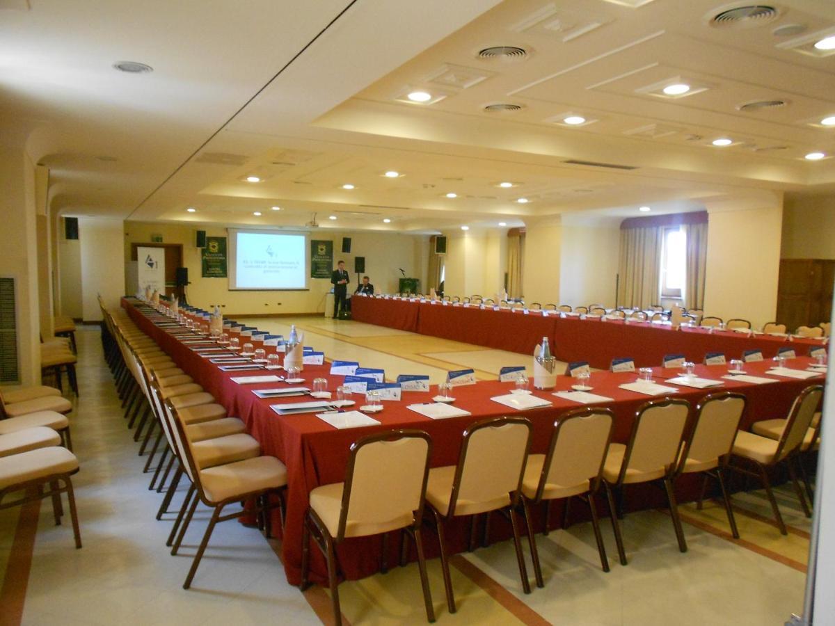Uliveto Principessa Resort Cittanova  Luaran gambar